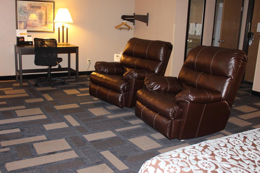 Days Inn By Wyndham Watertown Rum bild